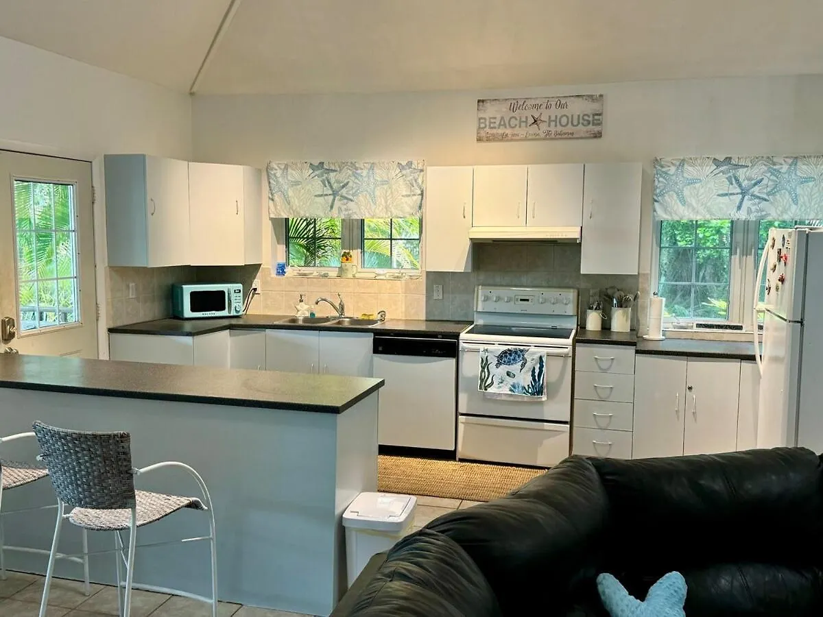Waters Edge At The Cays Villa Hermitage Holiday home
