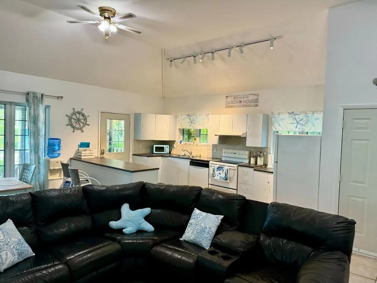 Waters Edge At The Cays Villa Hermitage Holiday home