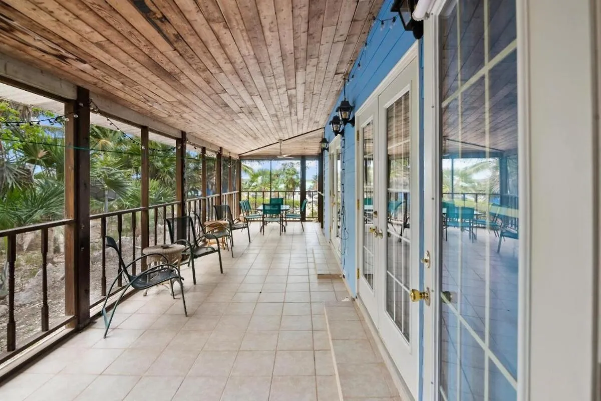 Waters Edge At The Cays Villa Hermitage Holiday home